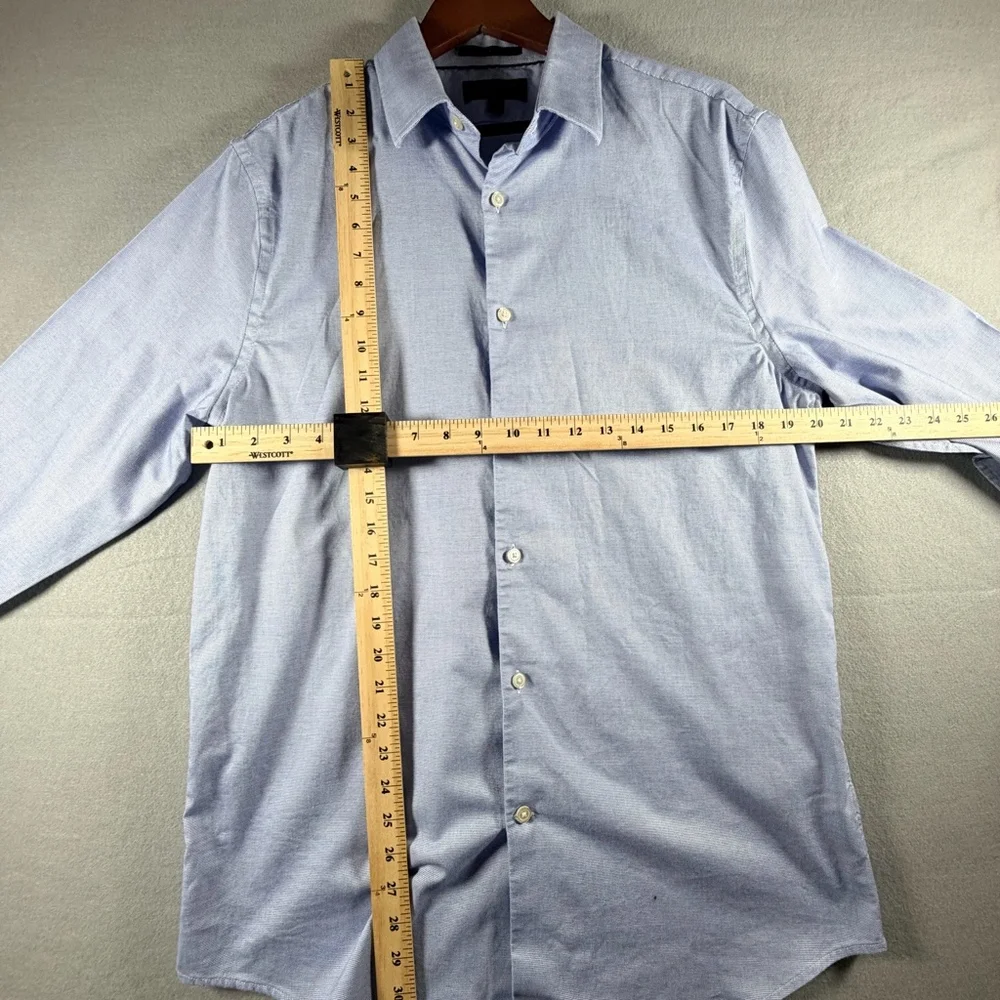 Banana Republic Slim Fit Blue Wrinkle Resistant Dress Shirt Men’s L